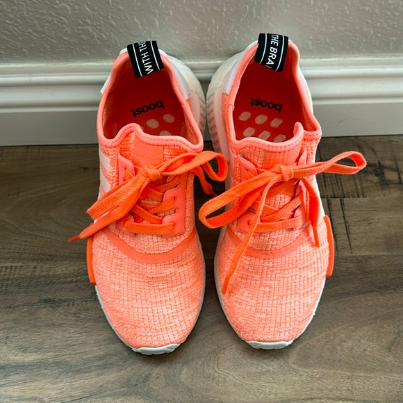 adidas Shoes - Adidas NMD R1